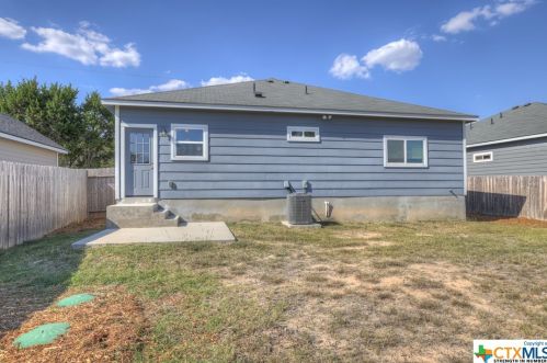 972 Rimrock Cv, Spring Branch TX 78070-5232 exterior