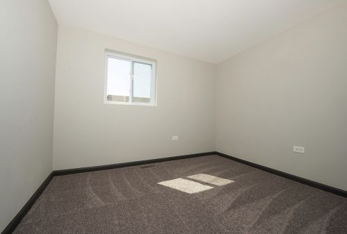 1821 11 Ave, Broadview IL 60153-3109 exterior