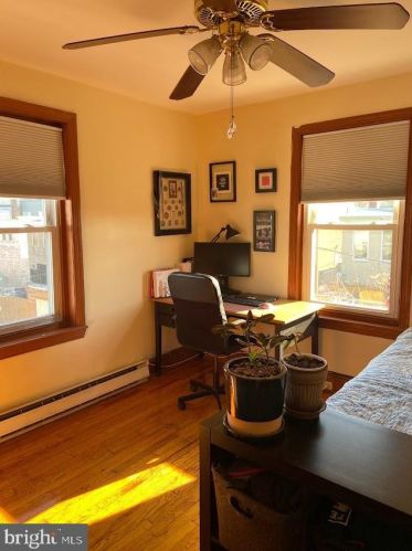 801 26 St, Philadelphia PA 19146-4403 exterior