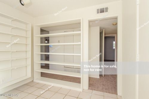 3211 Mormon Dr, Tucson AZ 85730-2017 exterior