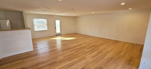 1815 Dale Pl, Irving, TX 75061-2849