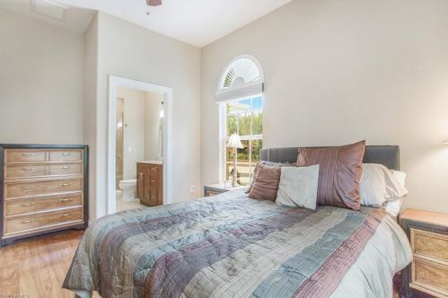 5098 Mahogany Rdg Dr, Naples FL 34119-2533 exterior