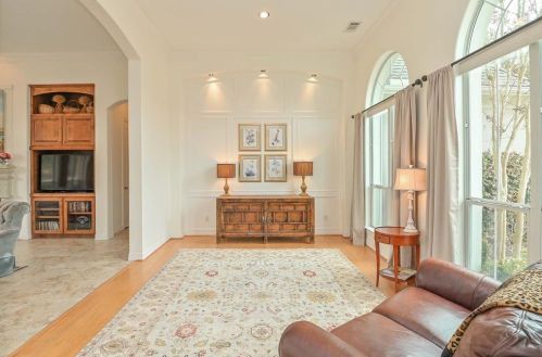 5303 Whitmore St, Fulshear TX 77441-4133 exterior