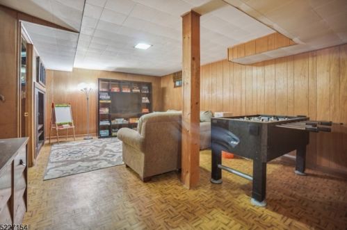 106 Timber Dr, Berkeley Heights NJ  07922-1755 exterior