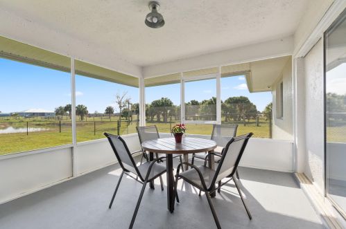 9600 Carlton, Fort Pierce FL 34987-3403 exterior