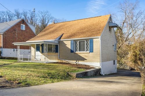 217 Key Dr, Pittsburgh, PA 15235-3710