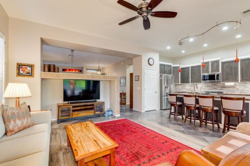 4040 El Cortez Trl, Phoenix AZ  85083-2443 exterior