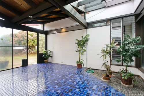 1263 Ala Pili Loop, Honolulu HI  96818-1633 exterior