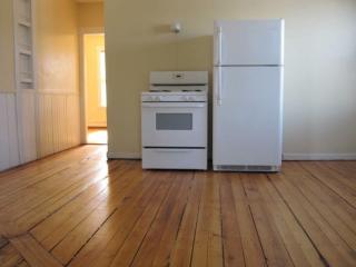 27 Governor St, Providence RI  02906-3017 exterior