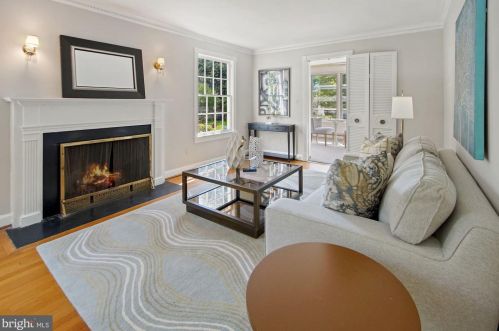 7832 16 St, Washington DC 20012-1210 exterior