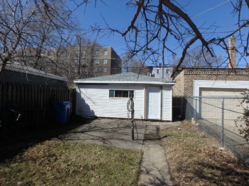 6132 Indiana Ave, Chicago IL 60628-2821 exterior