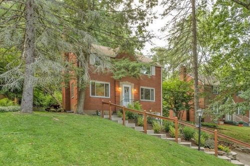 2705 Blackridge Ave, Pittsburgh, PA 15235-4130