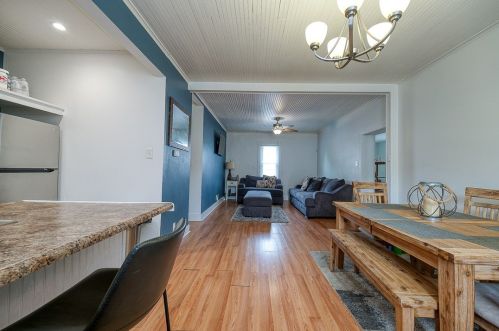 126 Tilford Rd, Pittsburgh PA 15235-2249 exterior