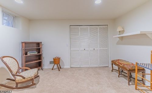 1 Davenport Pl, Morristown NJ 07960-6570 exterior