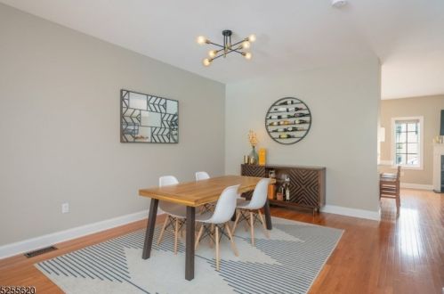 5 Cicely Ct, Sparta NJ  07871-8604 exterior