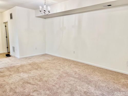 716 Liberty Ct, Piscataway NJ  08854-7205 exterior