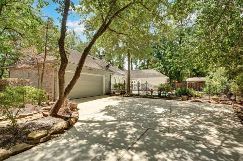 1823 Mountain Aspen Ln, Humble TX 77345-2165 exterior