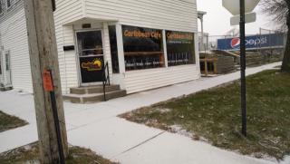 529 5th Ave, Cedar Rapids IA  52401-1911 exterior