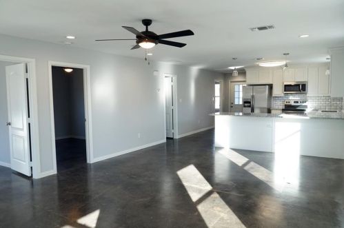 609 Brock St, Denison TX  75020-6901 exterior