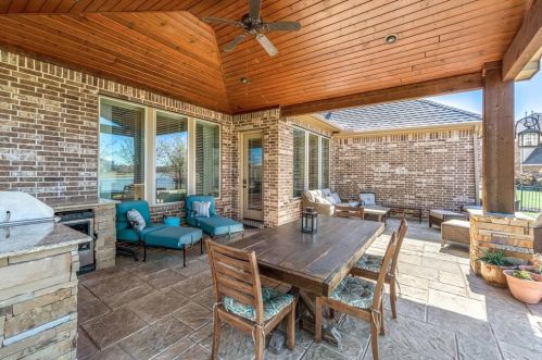 27219 Liberty Hts Ln, Fulshear TX 77441-1480 exterior