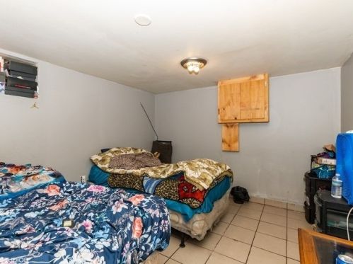 7326 Mozart St, Chicago IL 60629-3033 exterior