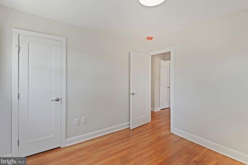 12914 Evanston St, Rockville MD 20853-3002 exterior