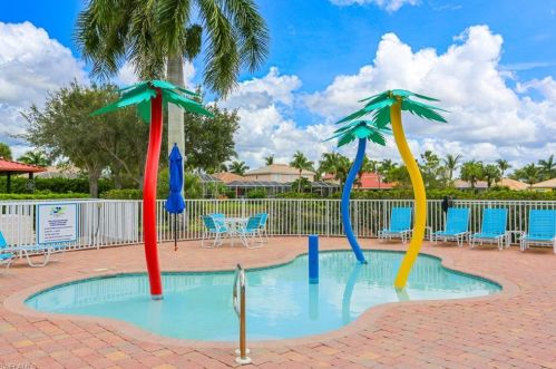 14800 Canton Ct, Naples FL 34114-8669 exterior