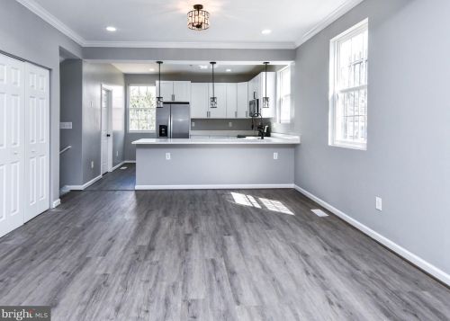 5220 Astor Pl, Washington DC  20019-6447 exterior