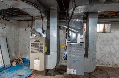 328 Amber St, Pittsburgh PA 15206-3607 exterior