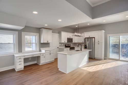 102 Linnview Ave, Pittsburgh PA  15210-3718 exterior