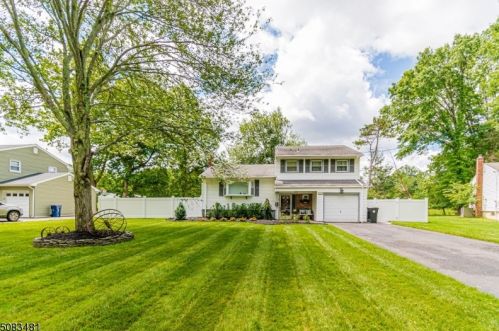 938 Cushing Pl, Plainfield, NJ 07062-2202