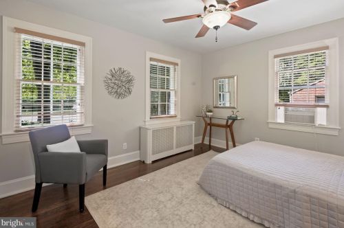 2409 Seminary Rd, Silver Spring MD 20910-1354 exterior