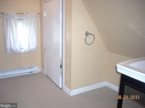 450 Orange St, Media PA 19063-2422 exterior