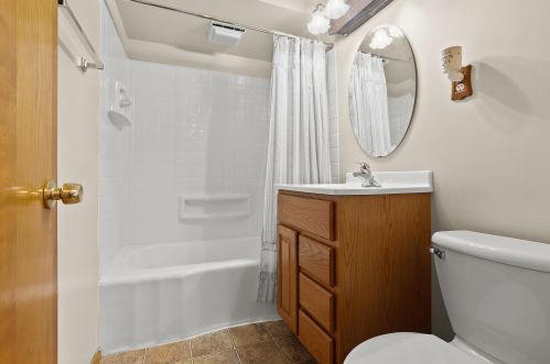 1818 Nicholson St, Joliet IL 60435-7014 exterior