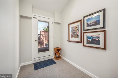 741 2nd St, Philadelphia PA 19122-4503 exterior