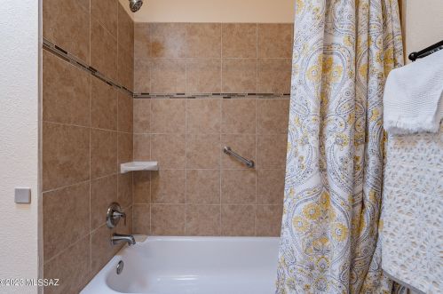 1407 Placita Apache, Green Valley AZ 85622-3224 exterior