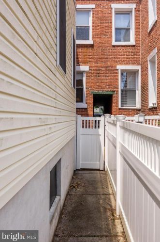 116 Fowler Ave, Tavistock NJ 08033-1336 exterior