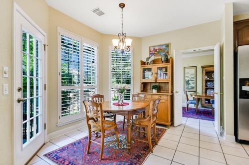 3900 Dominion Cv, Austin TX 78759-7300 exterior