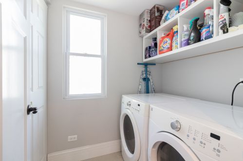 8805 Sacramento, Chicago IL 60805-1223 exterior