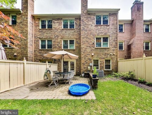 11403 Empire Ln, Rockville, MD 20852-2870