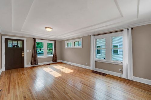 1365 Edgerton St, Saint Paul MN  55130-3429 exterior