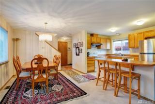 2918 Charlestown St, Seattle, WA 98144-6821