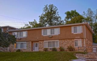 1735 Edgewood Dr, Cedar Rapids IA  52405-5221 exterior