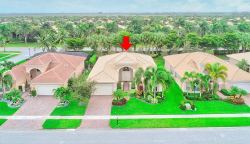 10468 Whitewind Cir, Boynton Beach FL 33473-7881 exterior