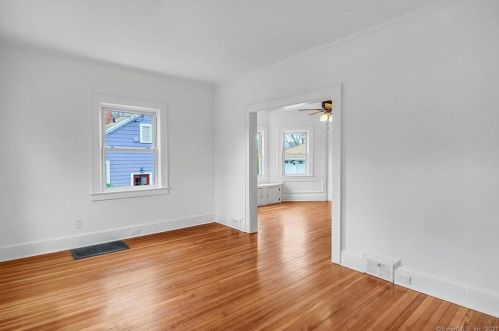 2 Ingleside Ave, Norwalk, CT 06850-2522