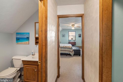 1165 Fox Run Ter, Hanover PA 17331-8742 exterior