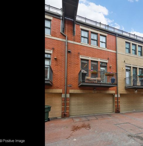 1009 Kingsbury St, Chicago IL 60610-3772 exterior