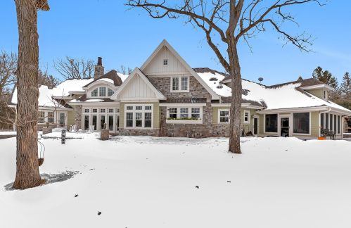 4372 Pne Pt Rd, Sartell MN 56377-9747 exterior