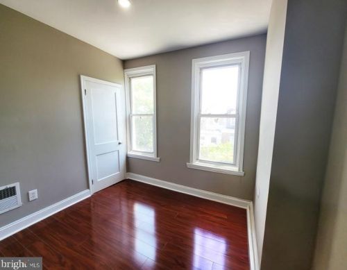 3835 Marshall St, Philadelphia PA  19140-3215 exterior