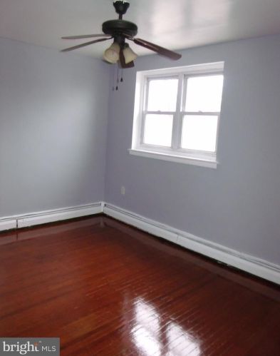 902 Gorgas Ln, Philadelphia PA  19150-3509 exterior